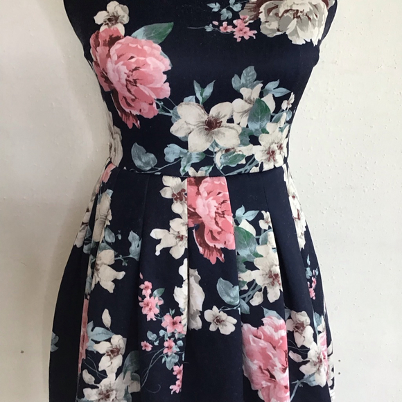 TRAC Women Elegant Navy Colorful Floral Spaghetti Straps Mini Dress S - Picture 6 of 12